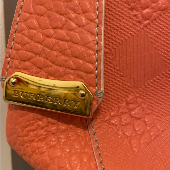 Used Burberry SG Grain Check - Picture 3 of 5